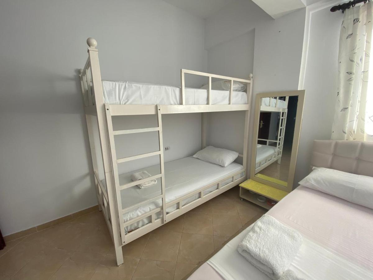 Eraldo Brahimi Apartaments Ksamil Extérieur photo