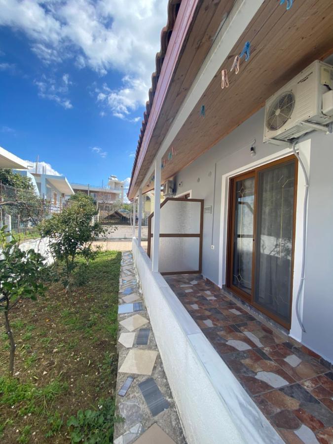 Eraldo Brahimi Apartaments Ksamil Extérieur photo