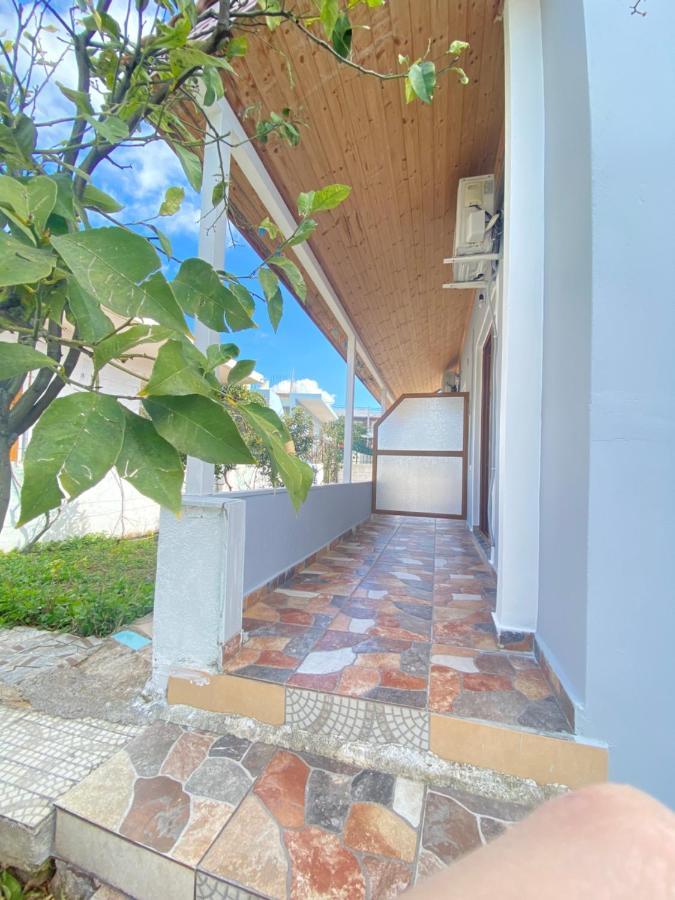 Eraldo Brahimi Apartaments Ksamil Extérieur photo