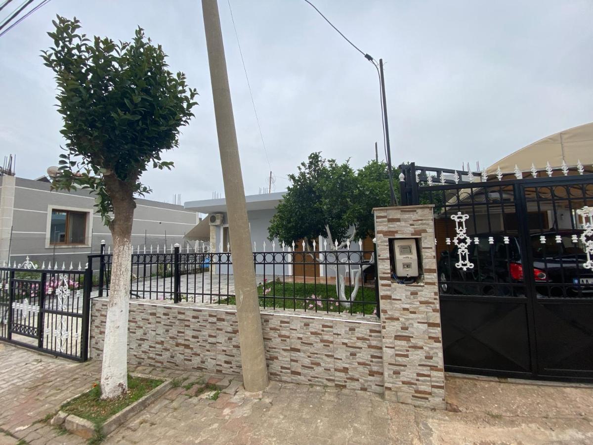 Eraldo Brahimi Apartaments Ksamil Extérieur photo
